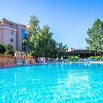 Izola Paradise Slăntjev Brjag