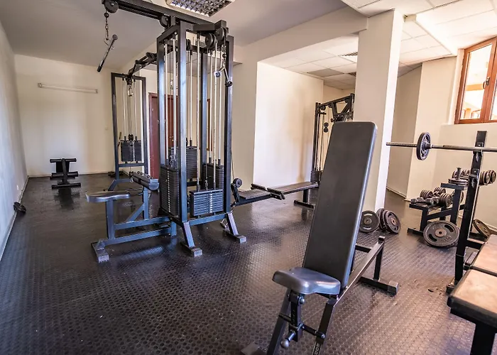 Izola Paradise 酒店 阳光海滩