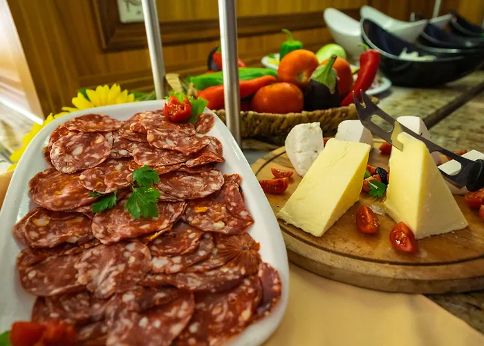 Izola Paradise 阳光海滩