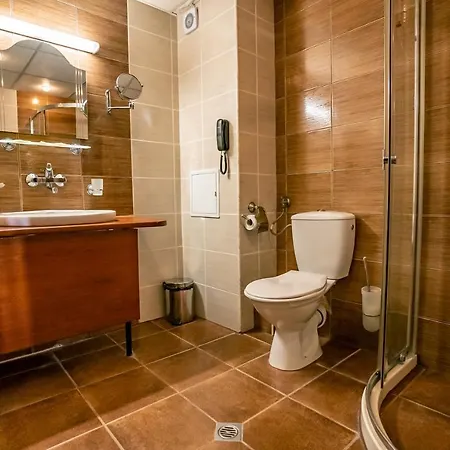 Отель Izola Paradise 4*