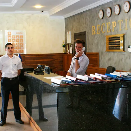 Хотел изола парадайз - ол инклузив