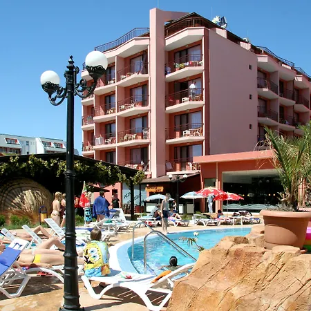 מלון Izola Paradise 4*