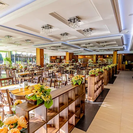 Izola Paradise Hotel Sunny Beach