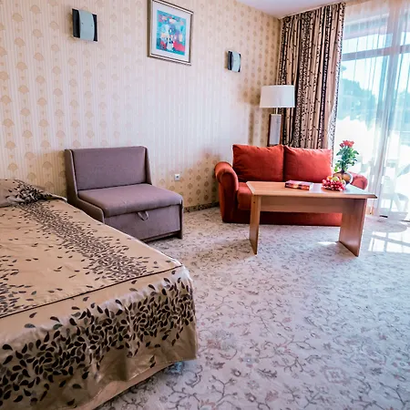 Izola Paradise Hotel Sunny Beach