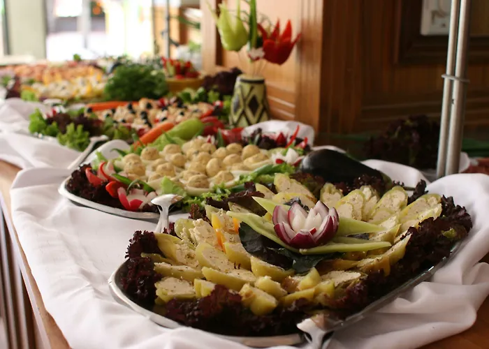 Izola Paradise Hotel Sunny Beach