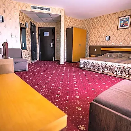 Izola Paradise Сонячний Берег